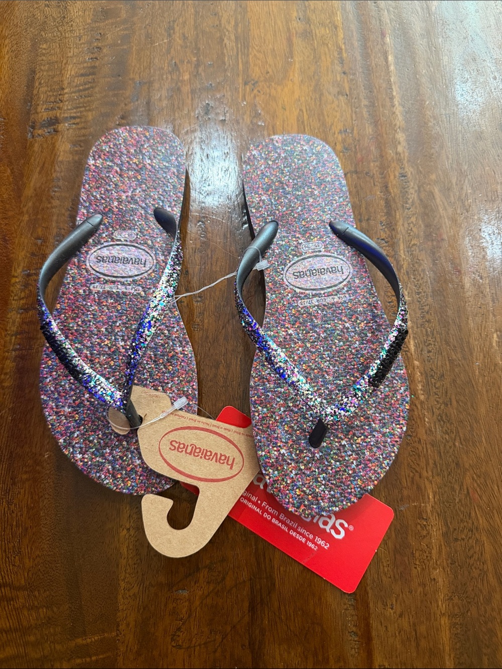 Havaianas Women's Multicolor Glitter Sandals - Rainbow Sparkle